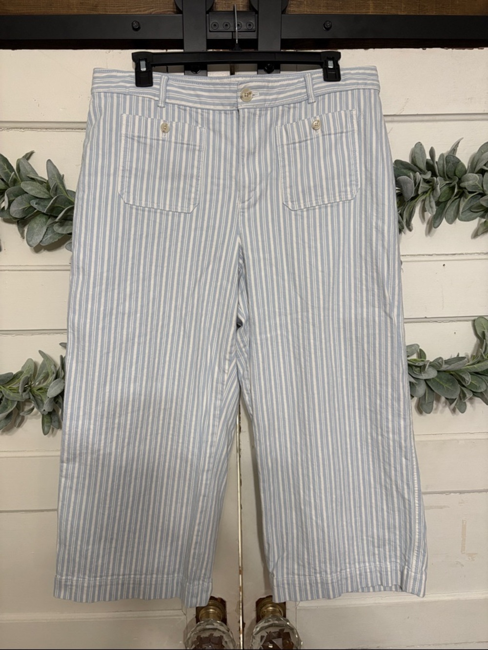 Loft Cropped Wide Leg Pants